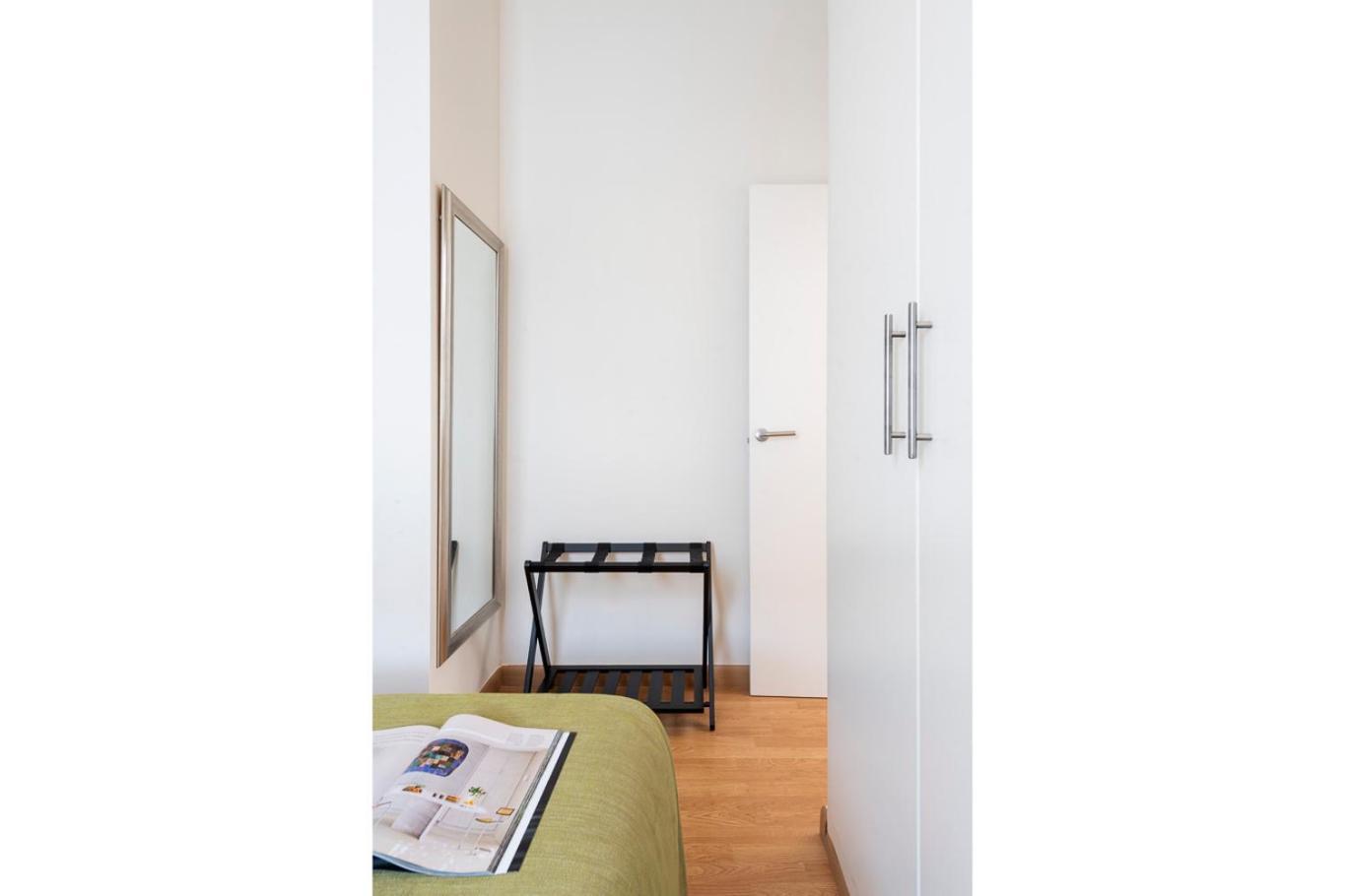 סביליה Apartamento Familiar Nuevo De Diseno En La Mejor Zona De Triana, Parking Included מראה חיצוני תמונה