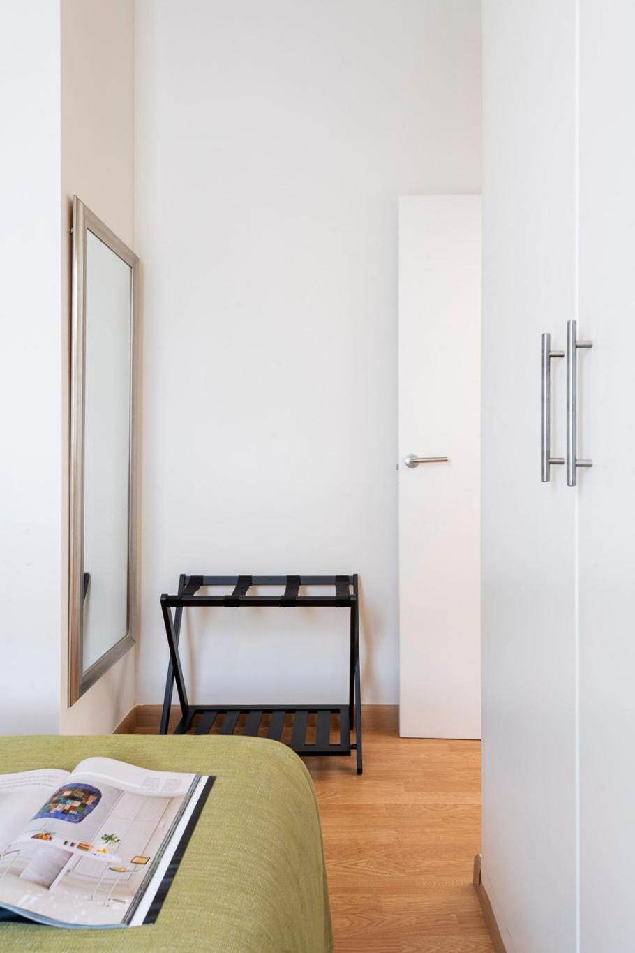 סביליה Apartamento Familiar Nuevo De Diseno En La Mejor Zona De Triana, Parking Included מראה חיצוני תמונה