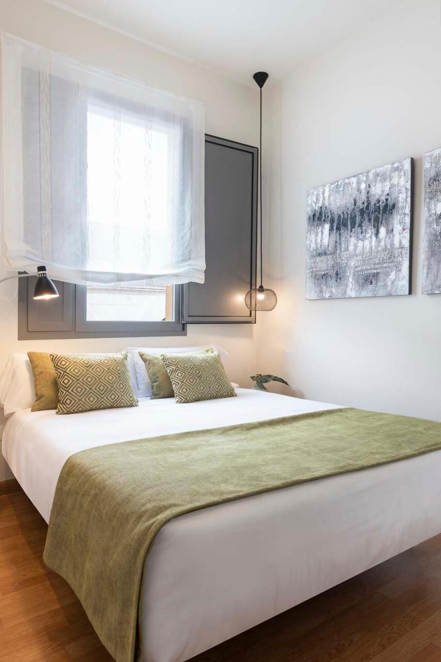 סביליה Apartamento Familiar Nuevo De Diseno En La Mejor Zona De Triana, Parking Included מראה חיצוני תמונה